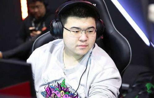 tbq最新爆料韦神,TBQ独家爆料，揭秘电竞传奇背后的故事